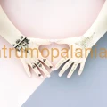Tatuaż naklejany na rękę Paperself Henna Black