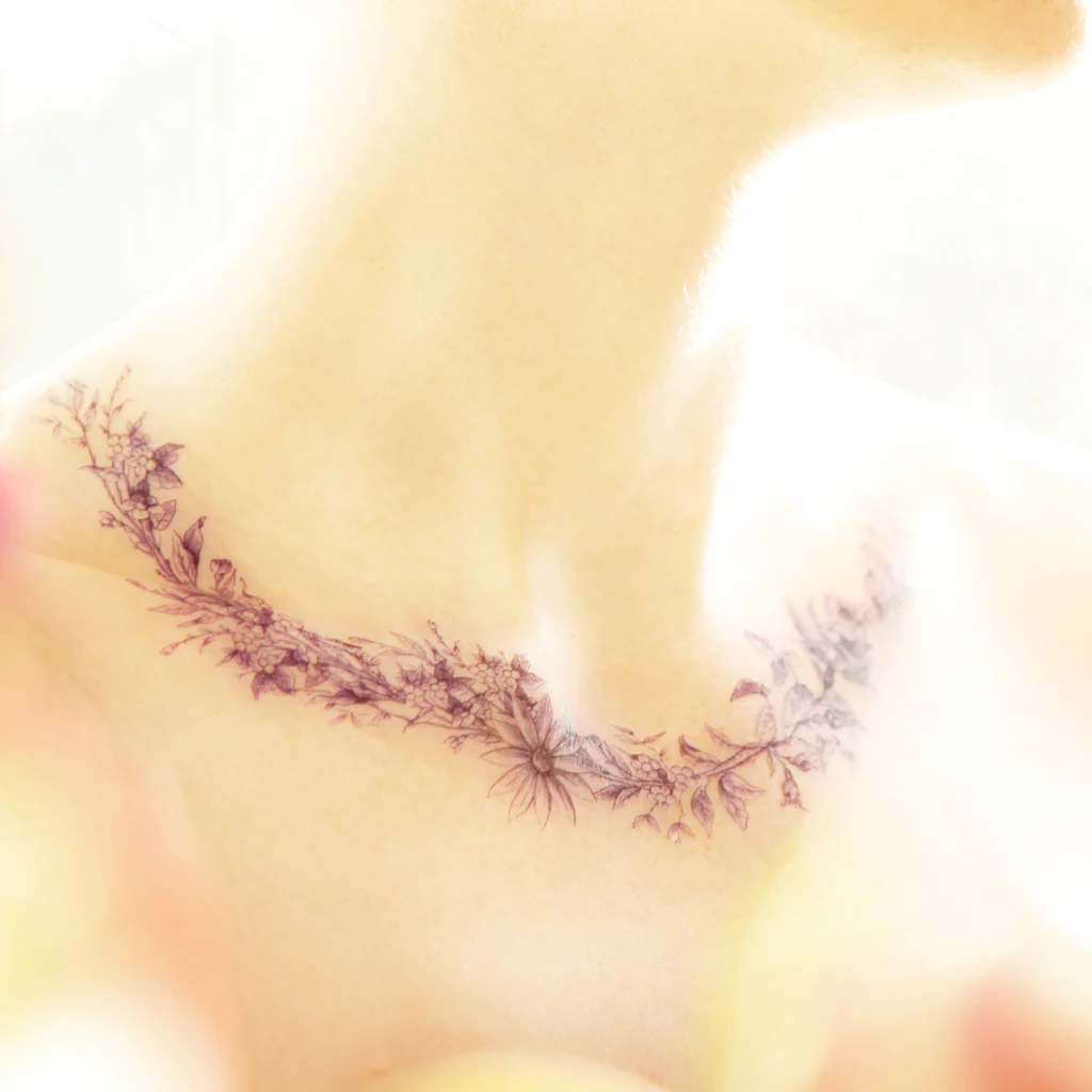 Tatuaż wodny naklejka Rosy and Daisy Chain Paperself